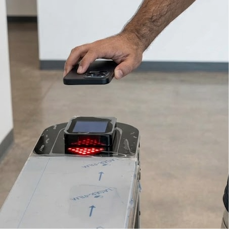 Ingress QRVMS terminal — photo 1